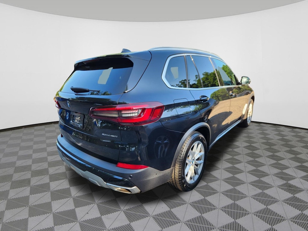 Used 2023 BMW X5 xDrive40i SUV