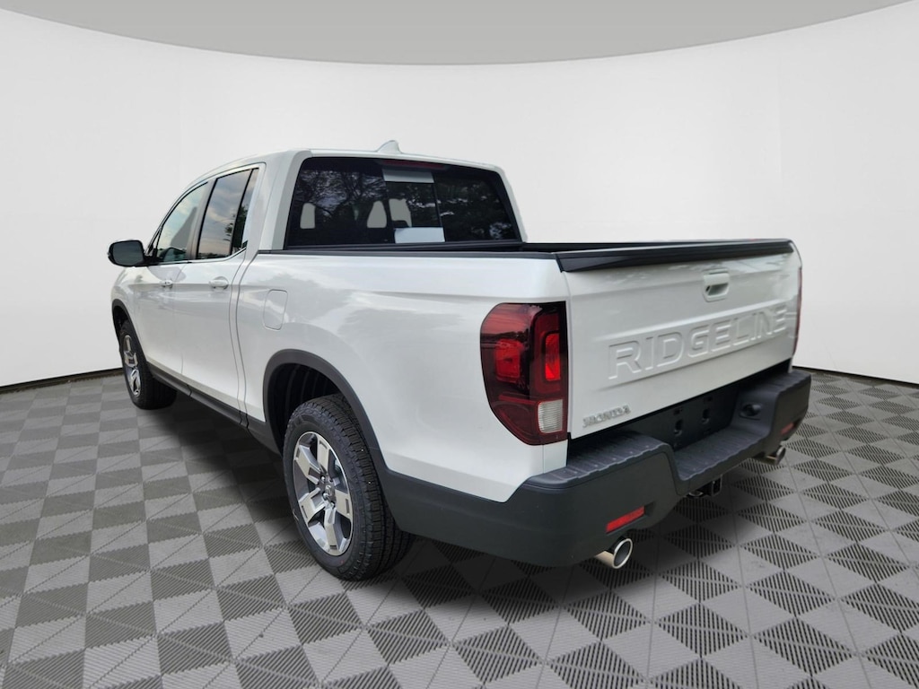 New 2026 Honda Ridgeline RTL Truck Crew Cab