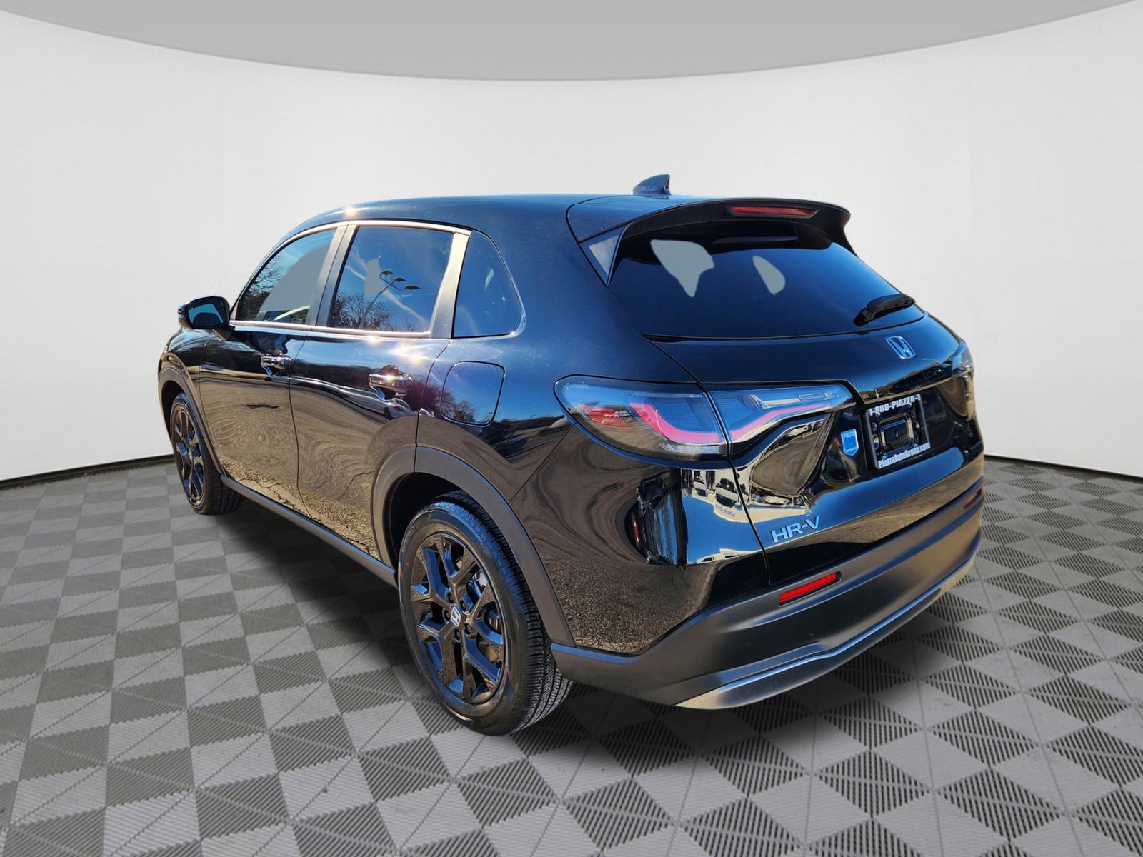 2025 Honda HR-V Sport photo 3