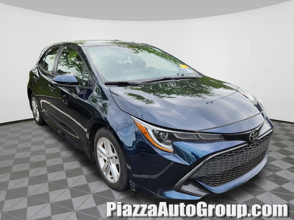 Used 2019 Toyota Corolla Hatchback SE Hatchback