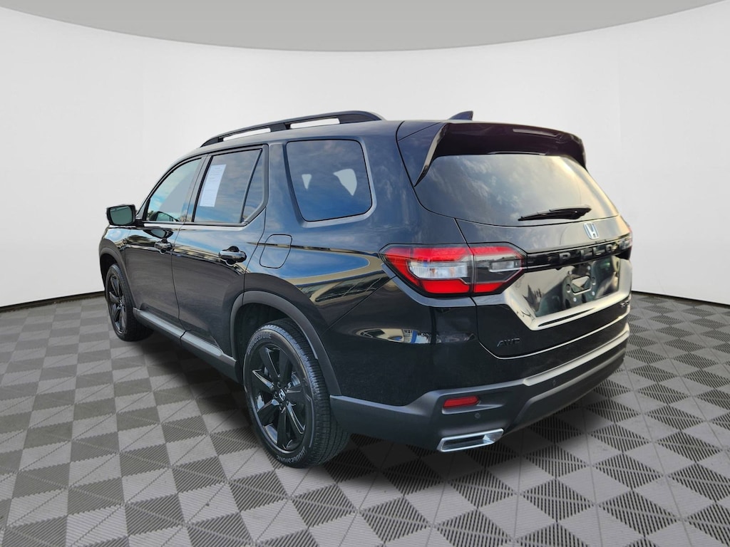 Certified 2025 Honda Pilot Black Edition SUV