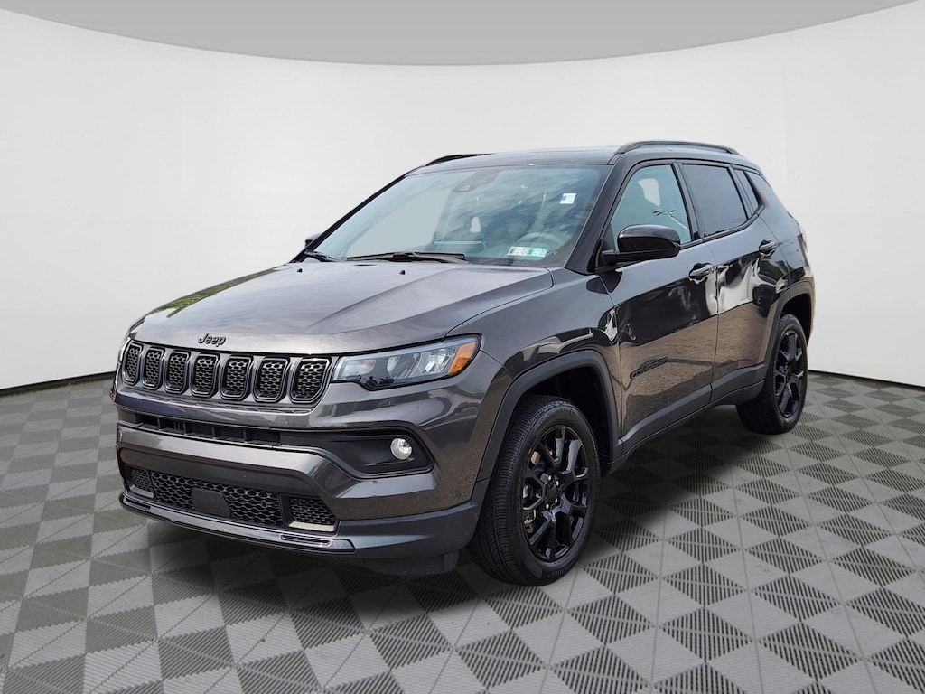 Used 2023 Jeep Compass Altitude SUV