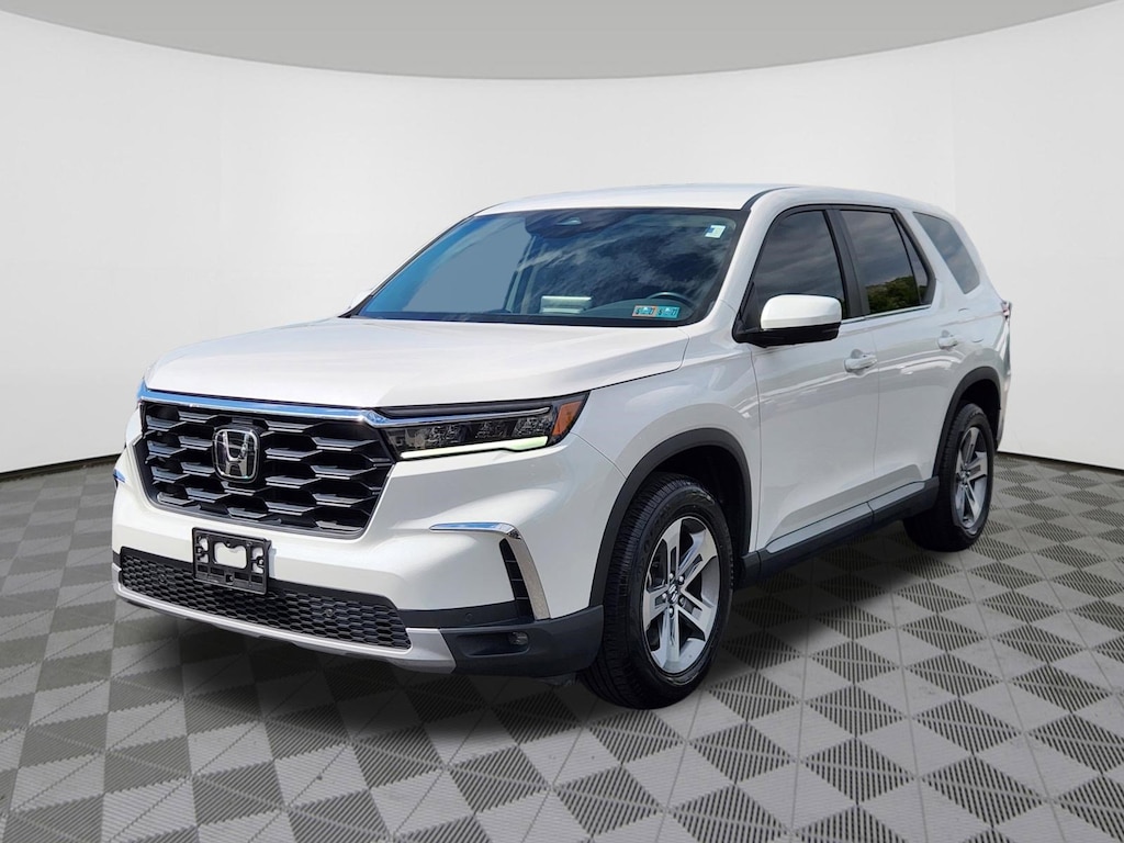 Certified 2024 Honda Pilot EX-L 8 Passenger SUV