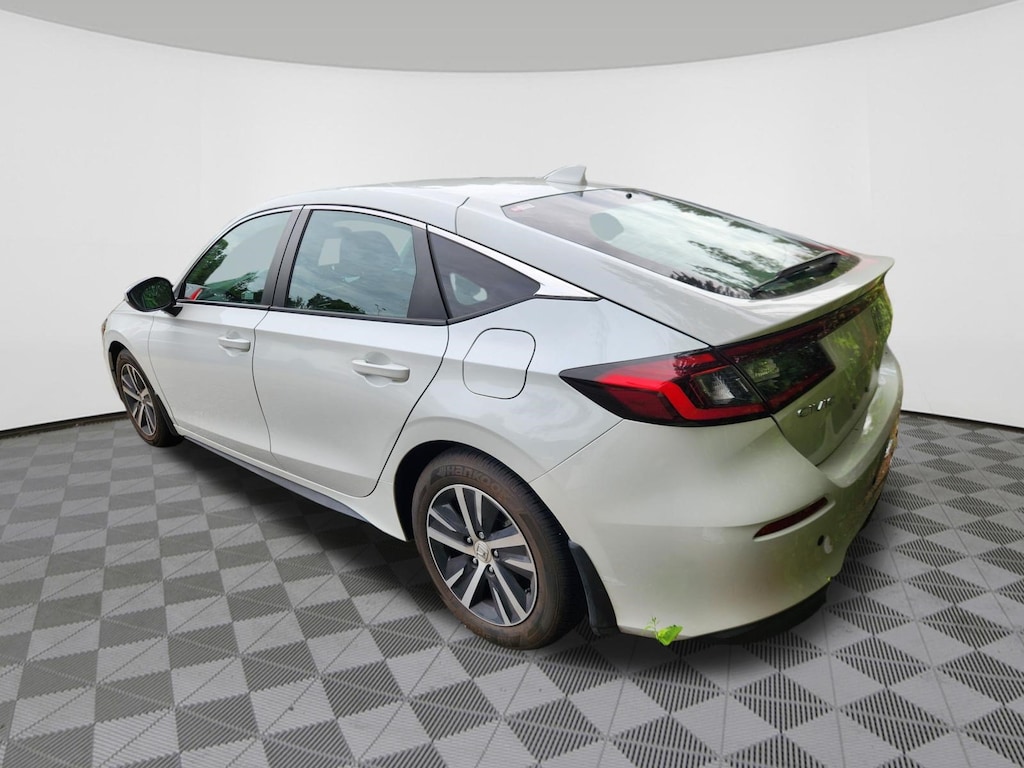 Used 2024 Honda Civic LX Hatchback