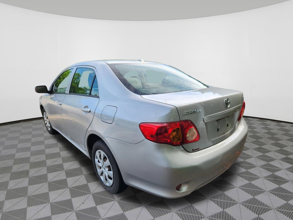 Used 2009 Toyota Corolla LE Sedan