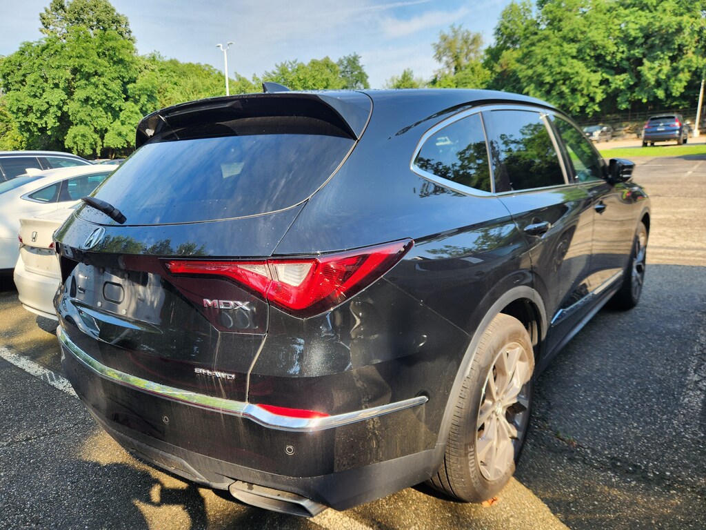 Used 2024 Acura MDX w/Technology Package SUV