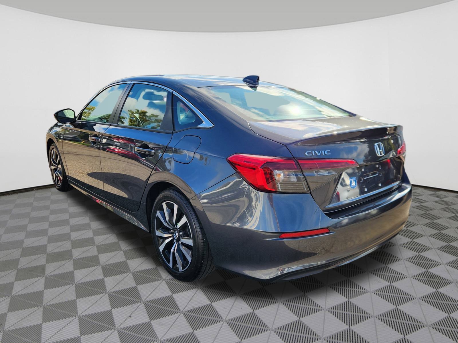 2022 Honda Civic EX photo 3