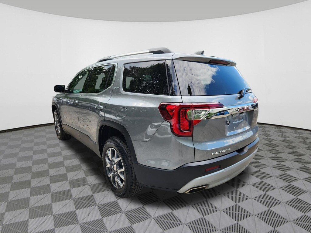 Used 2023 GMC Acadia SLT SUV