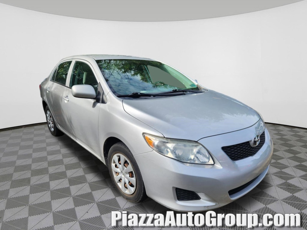 Used 2009 Toyota Corolla LE Sedan