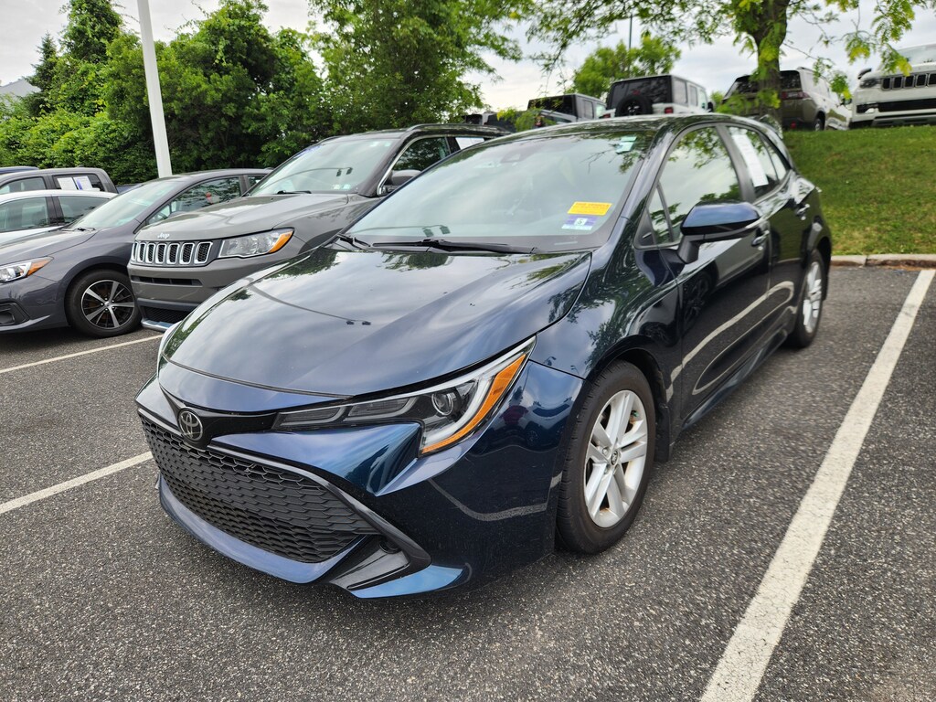 Used 2019 Toyota Corolla Hatchback SE Hatchback
