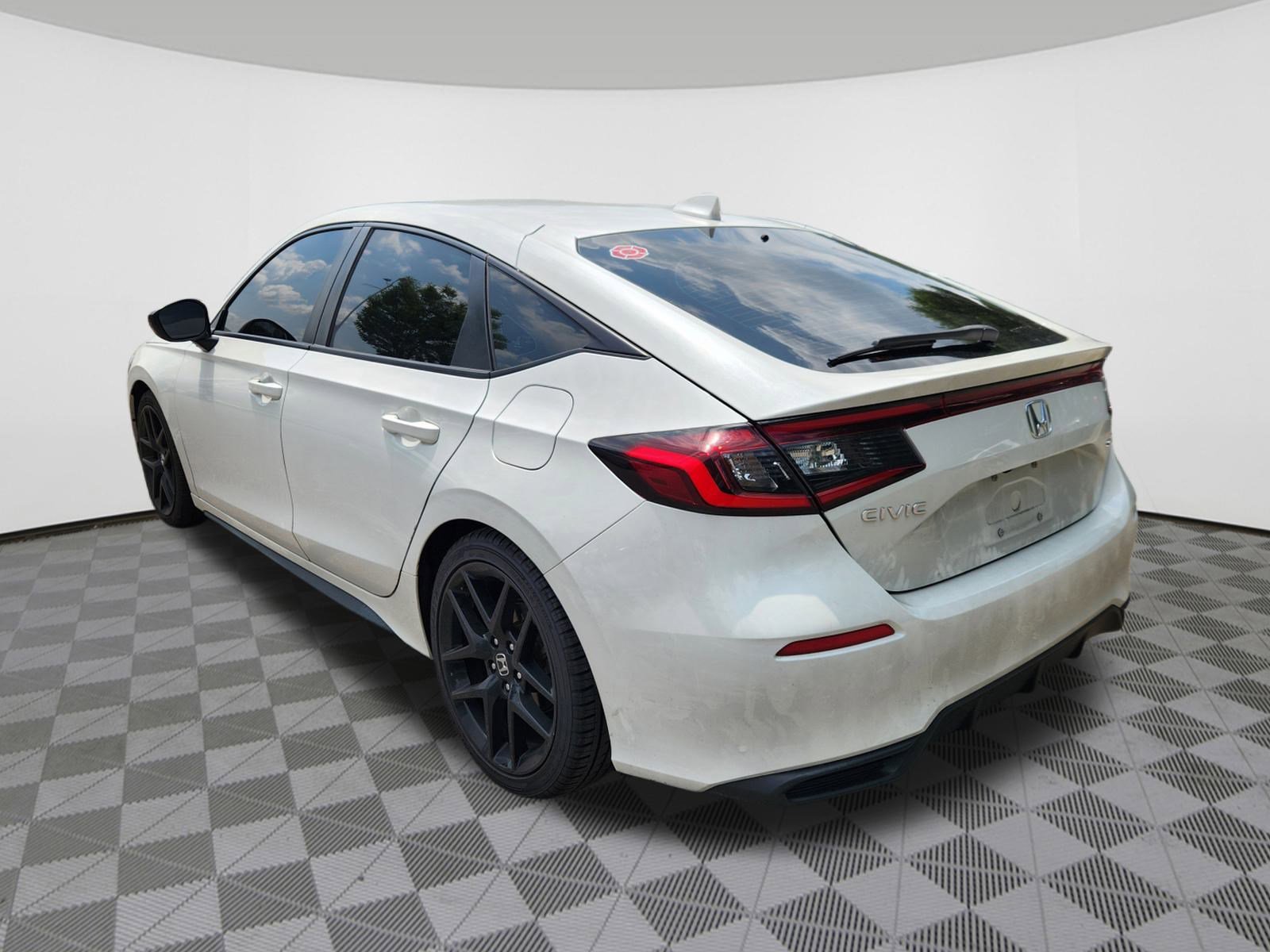 2022 Honda Civic Sport Hatchback photo 3