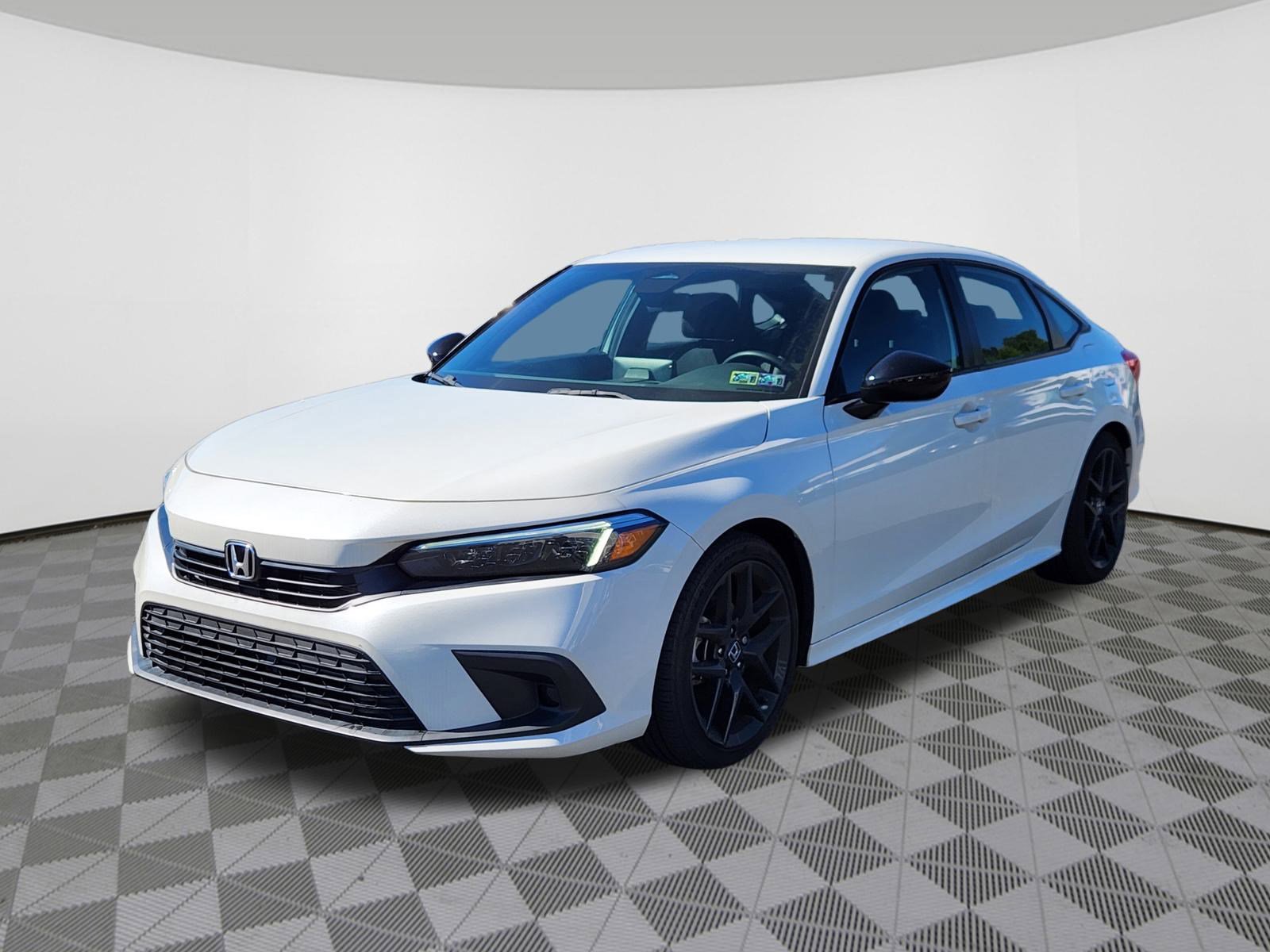 2022 Honda Civic Sport photo 2