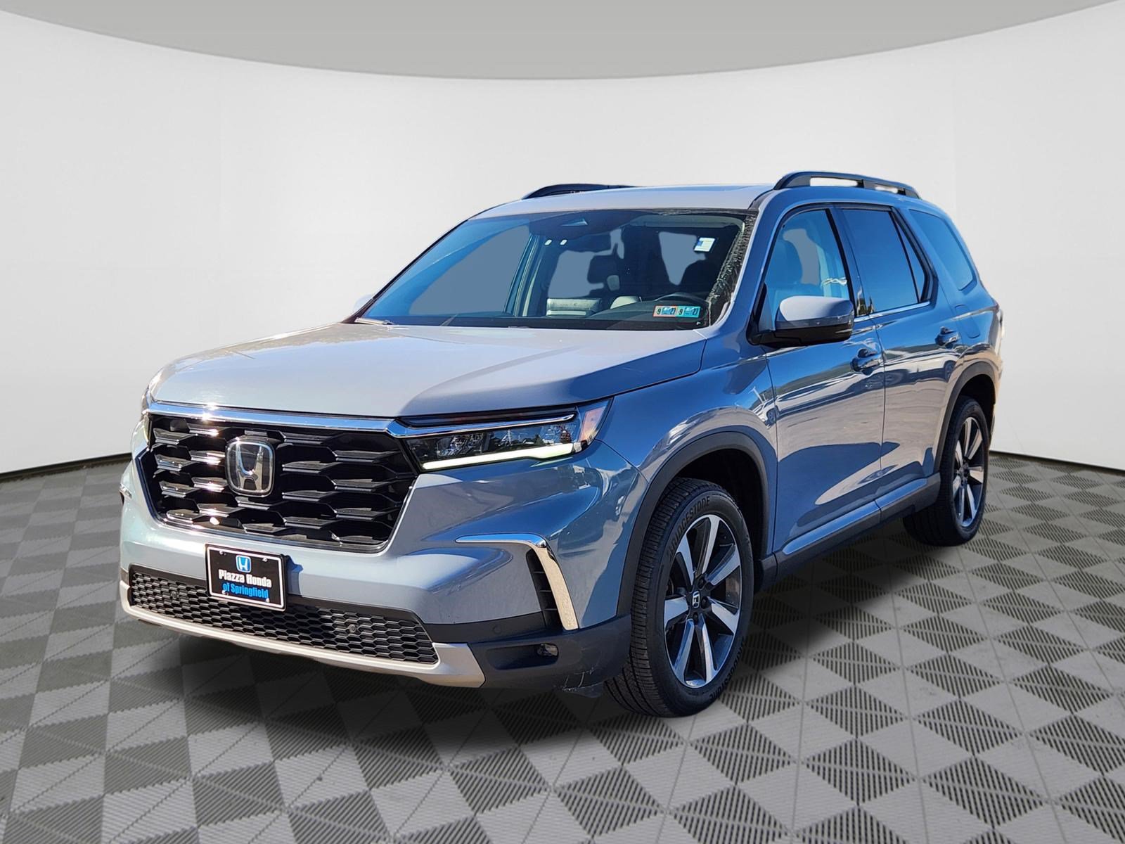 Certified 2024 Honda Pilot Touring SUV