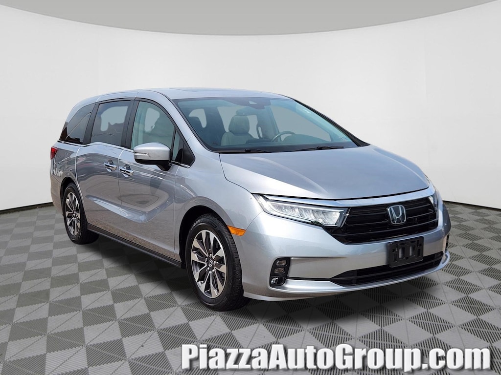 Certified 2024 Honda Odyssey EX-L Van