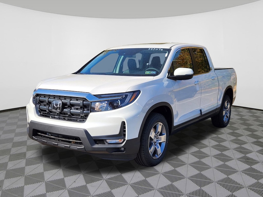 New 2025 Honda Ridgeline RTL Truck Crew Cab