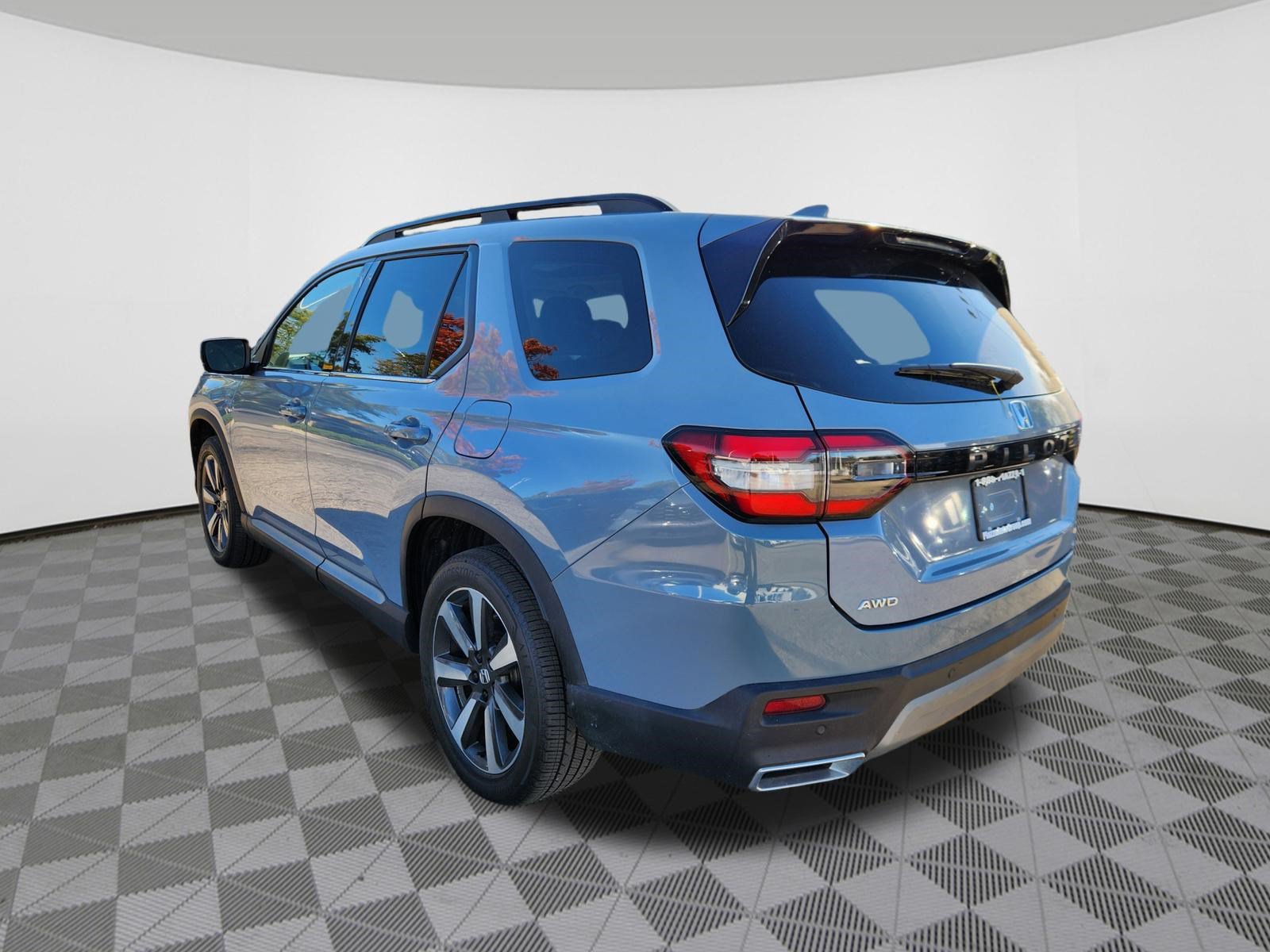 Certified 2024 Honda Pilot Touring SUV