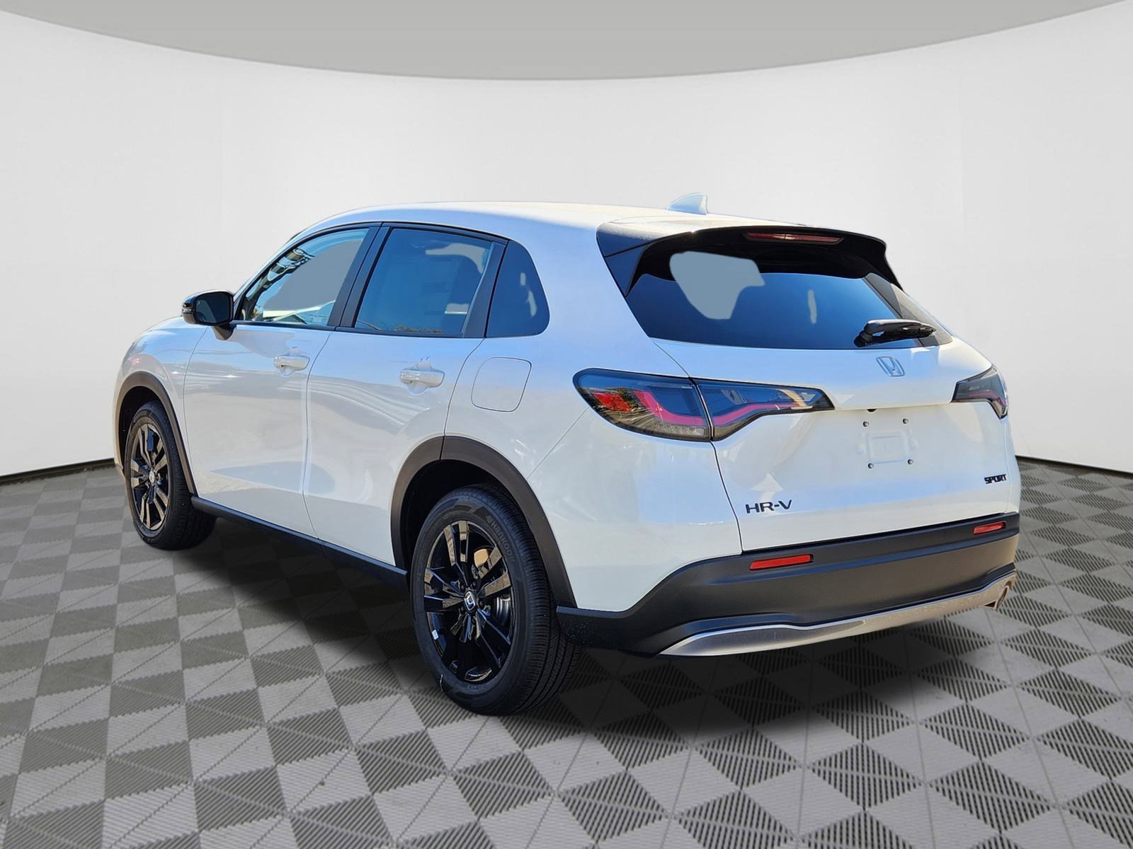 2026 Honda HR-V Sport photo 3