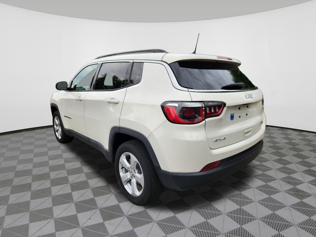Used 2019 Jeep Compass Latitude SUV