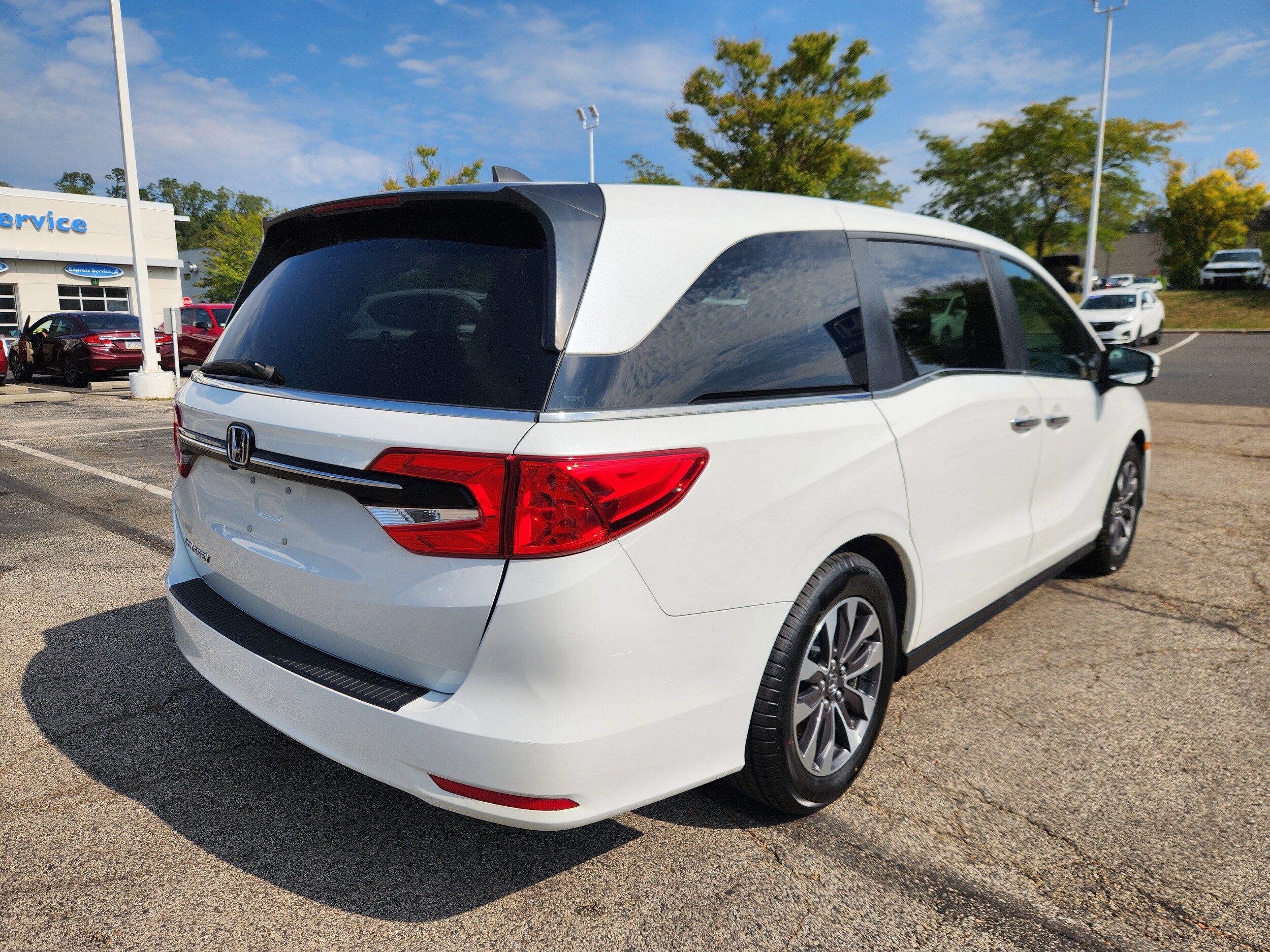 2022 Honda Odyssey EX-L photo 3