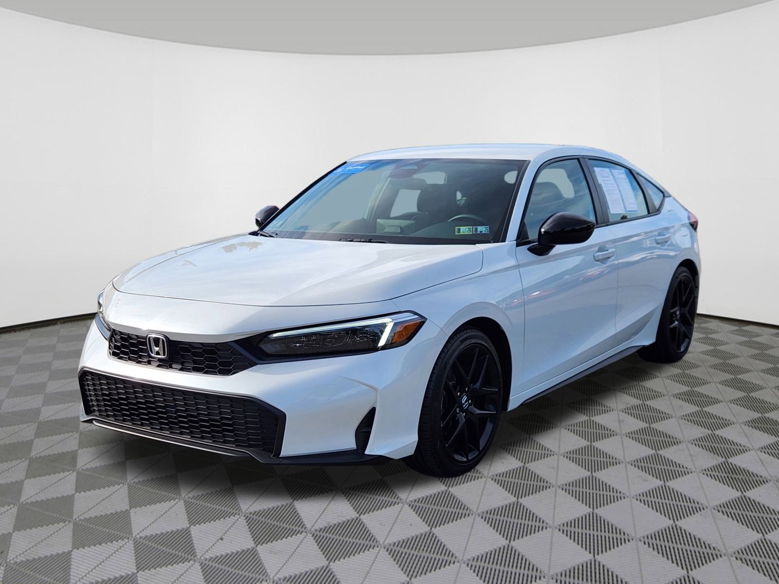 2025 Honda Civic Sport Hatchback photo 2