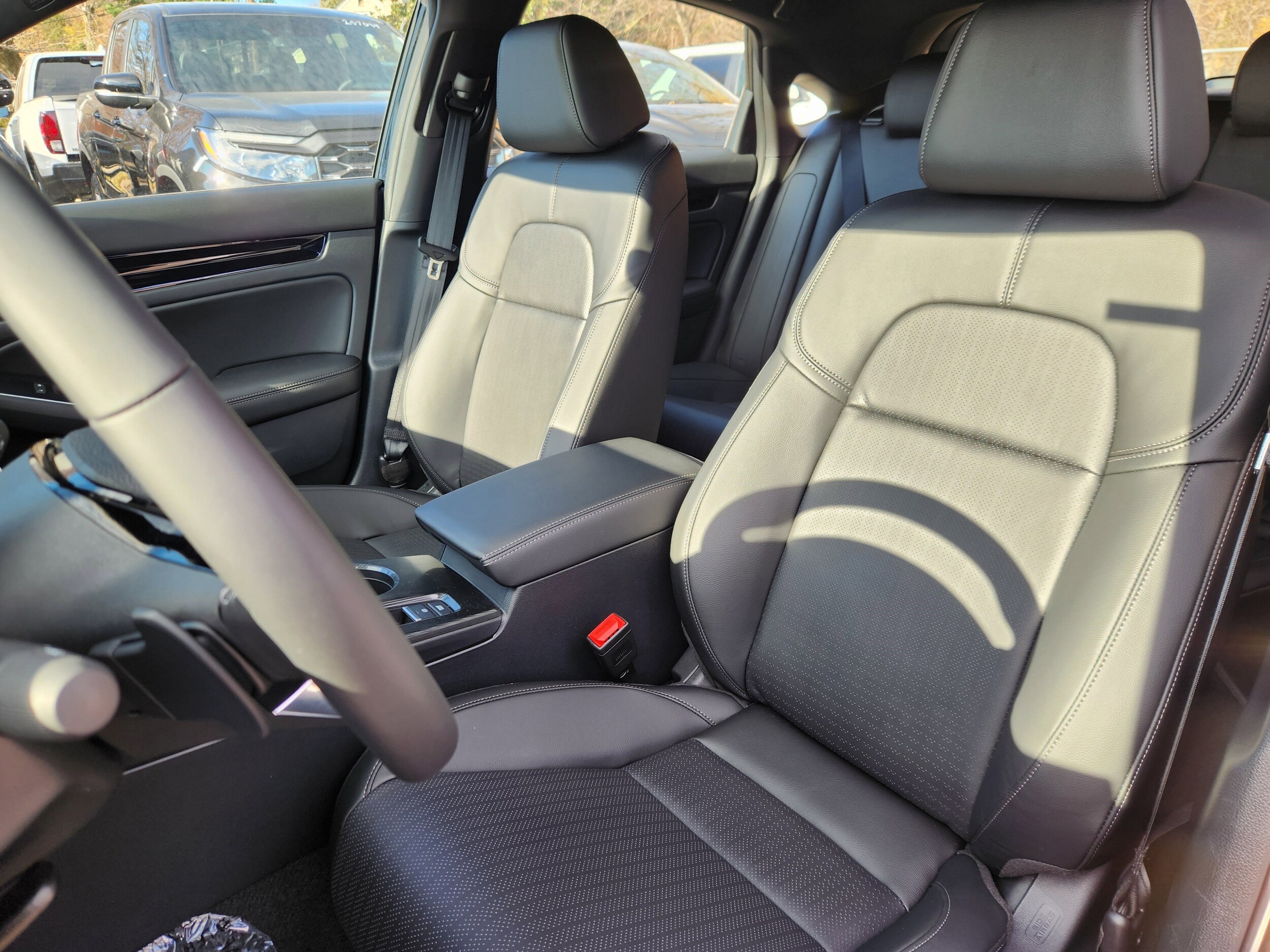 2026 Honda Civic Hybrid Sport Touring photo 4