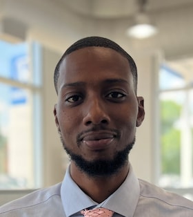 Staff member Aaron Hill from ID_6ba3d2d492c4