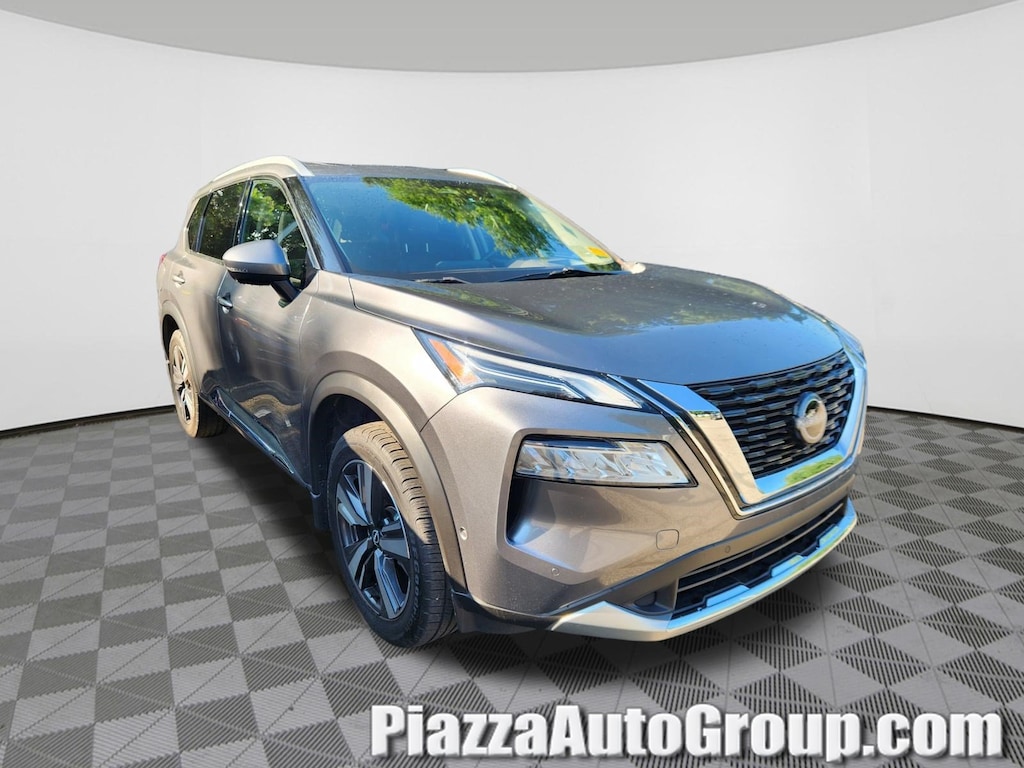 Used 2023 Nissan Rogue Platinum SUV