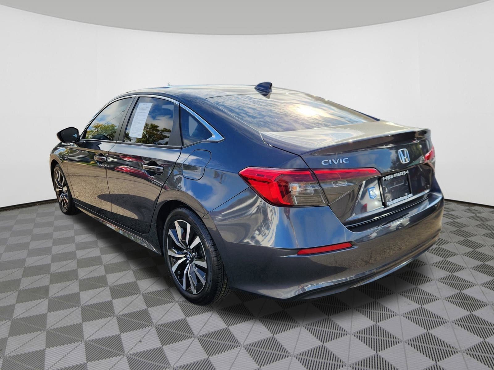 2023 Honda Civic EX photo 3