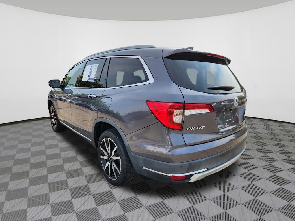 Used 2020 Honda Pilot Touring 7-Passenger SUV