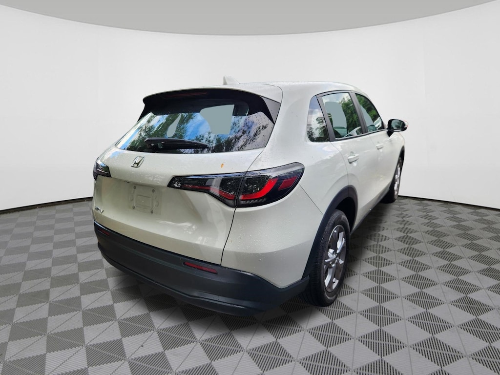 Certified 2024 Honda HR-V LX SUV
