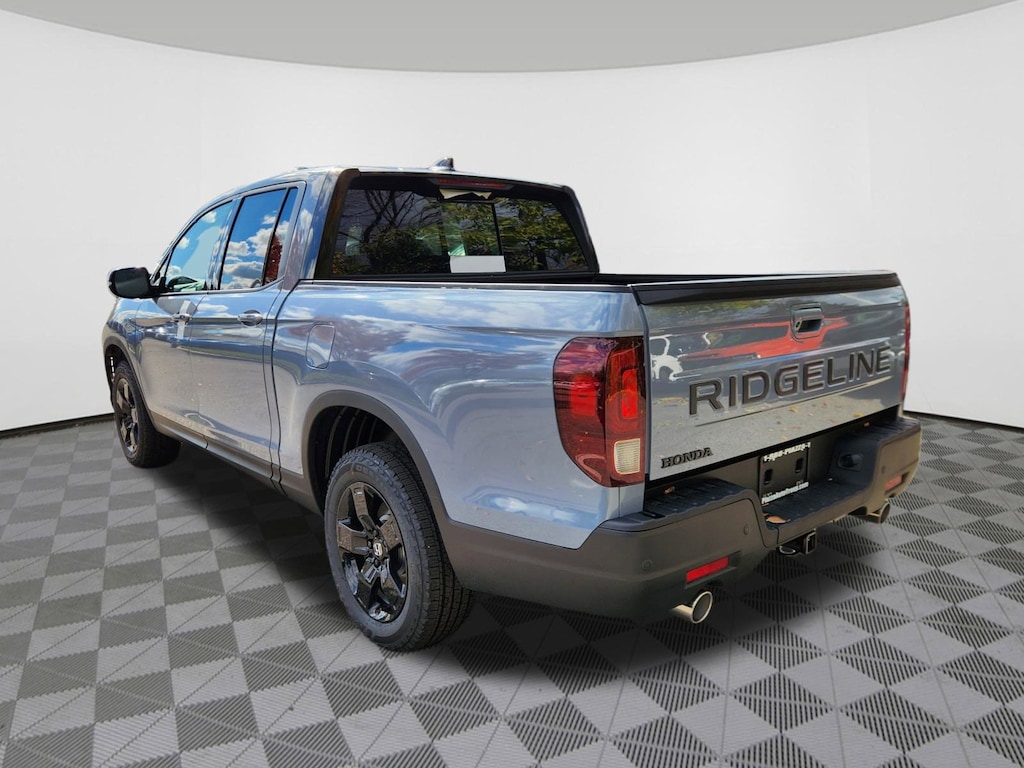 New 2026 Honda Ridgeline Black Edition Two-Tone Truck Crew Cab