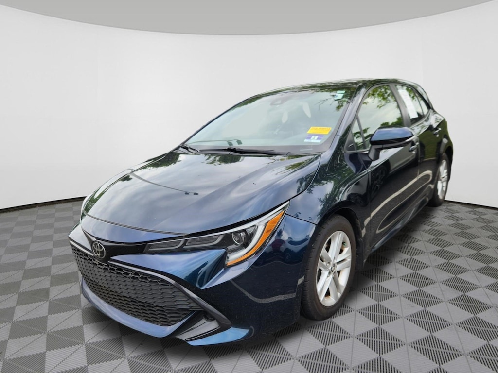 Used 2019 Toyota Corolla Hatchback SE Hatchback