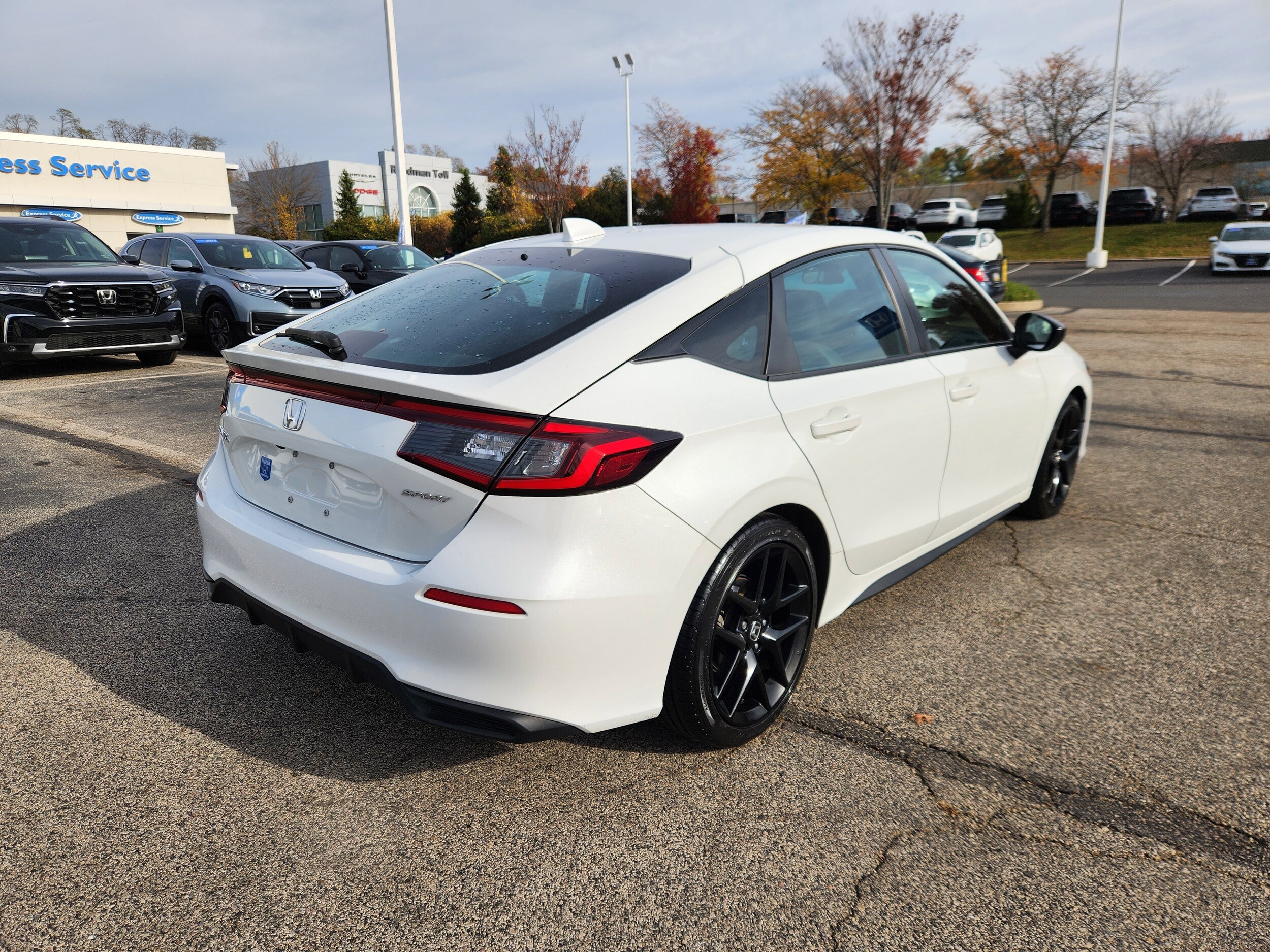 2022 Honda Civic Sport Hatchback photo 2