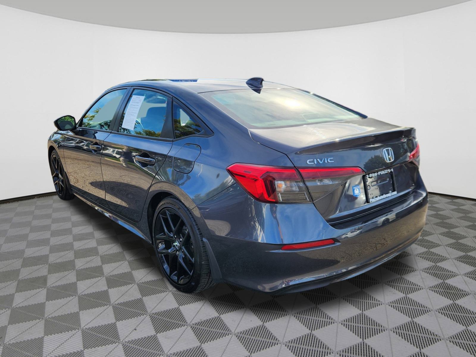 2023 Honda Civic Sport photo 3