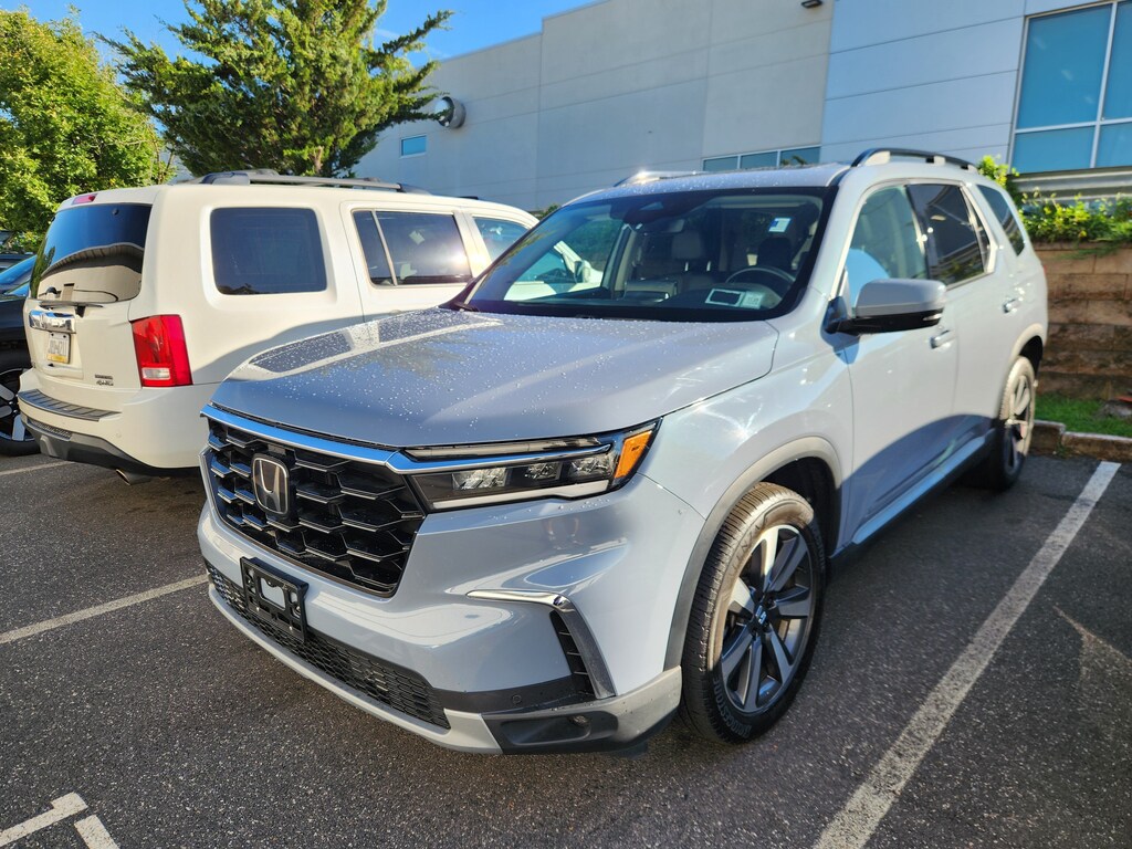 Certified 2024 Honda Pilot Touring SUV