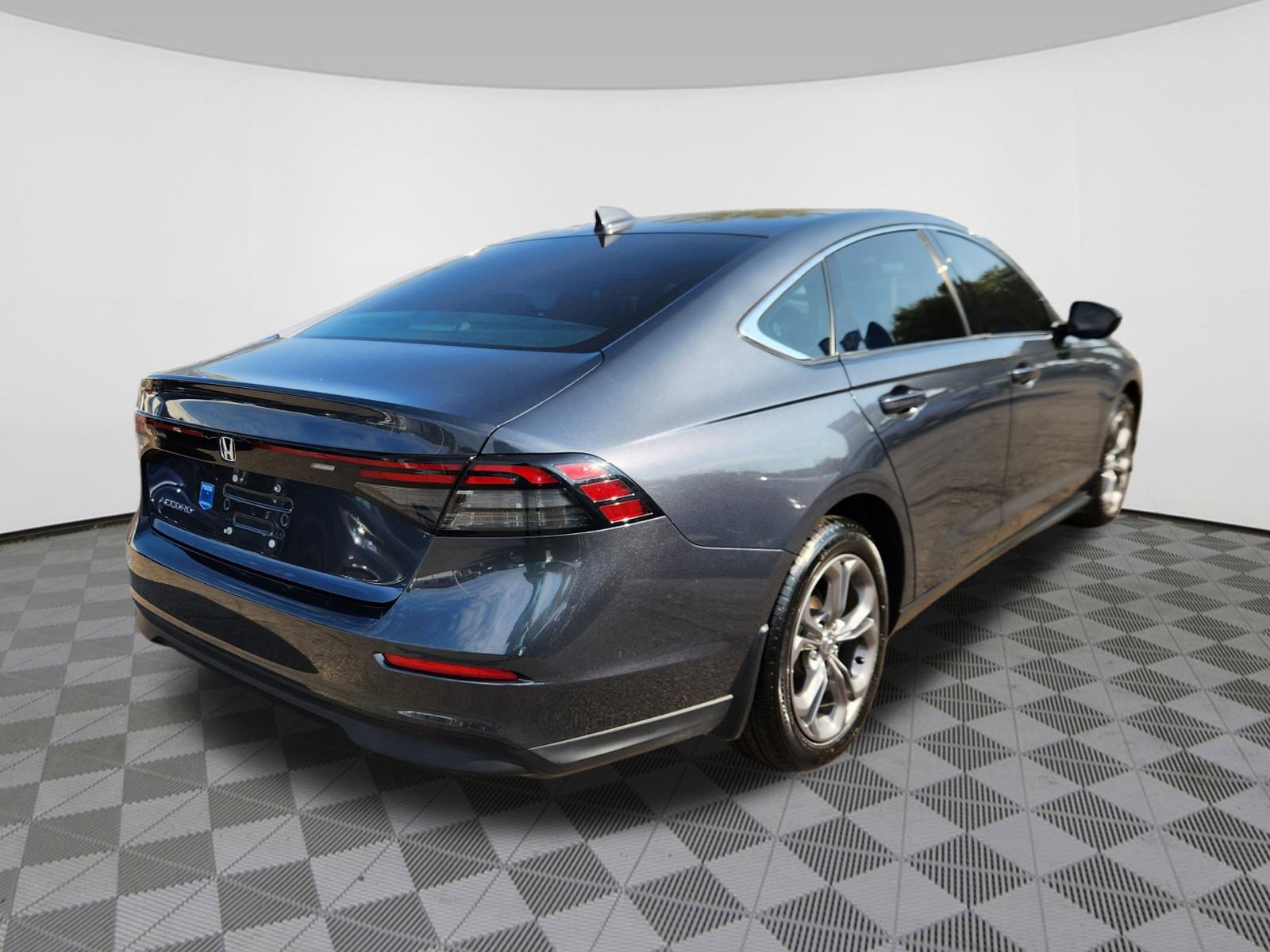 2024 Honda Accord EX photo 4