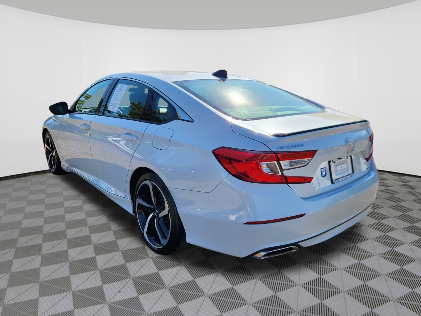 2021 Honda Accord Sport photo 3