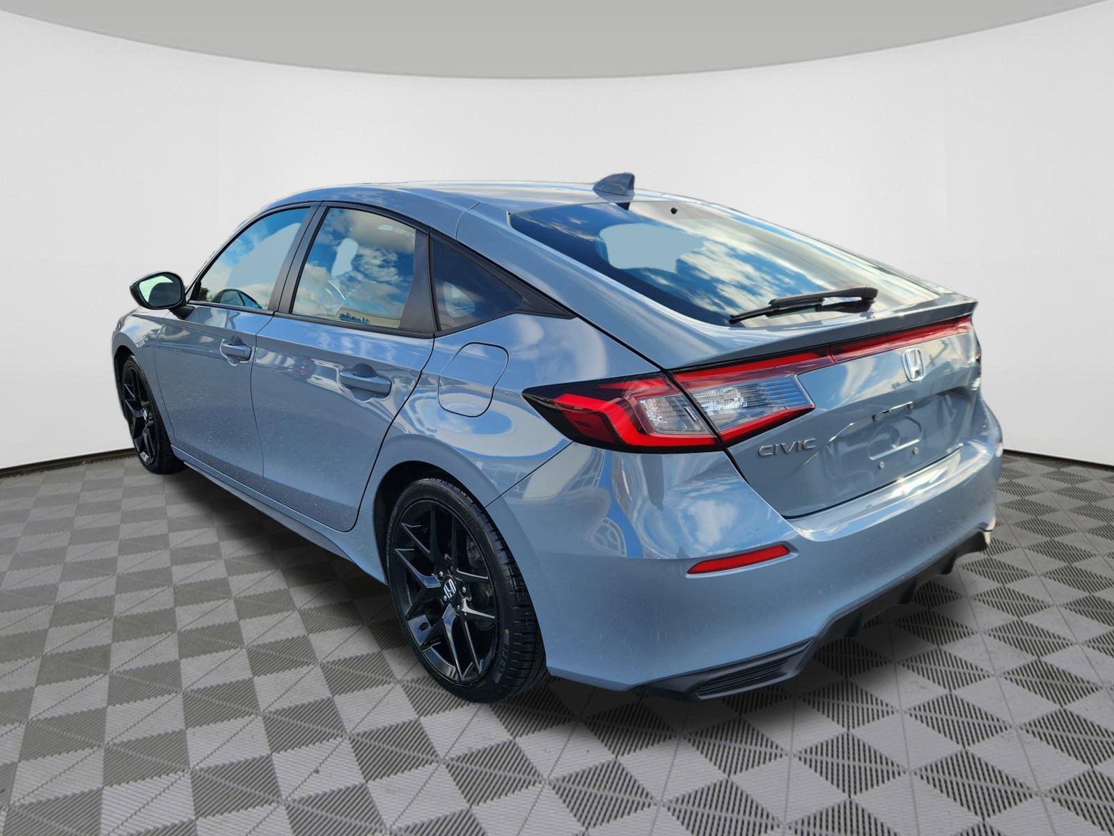 2023 Honda Civic Sport Hatchback photo 3