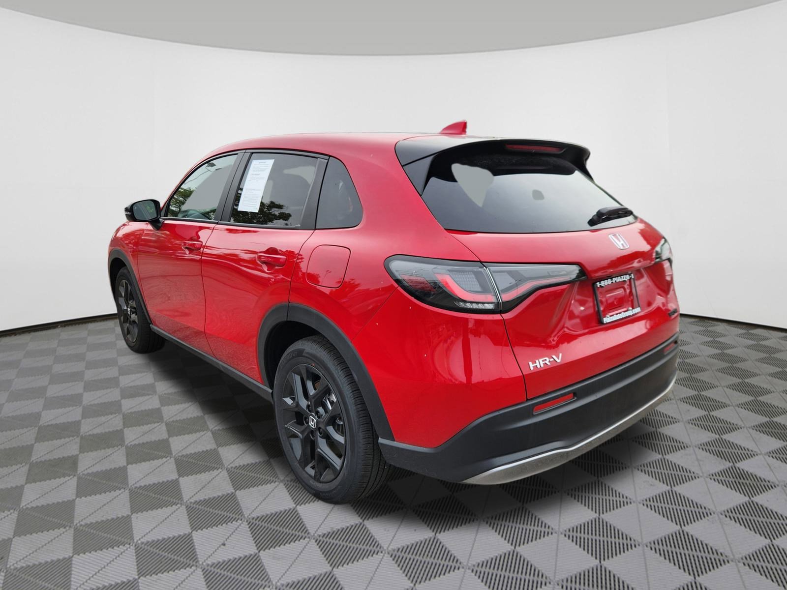 2025 Honda HR-V Sport photo 3