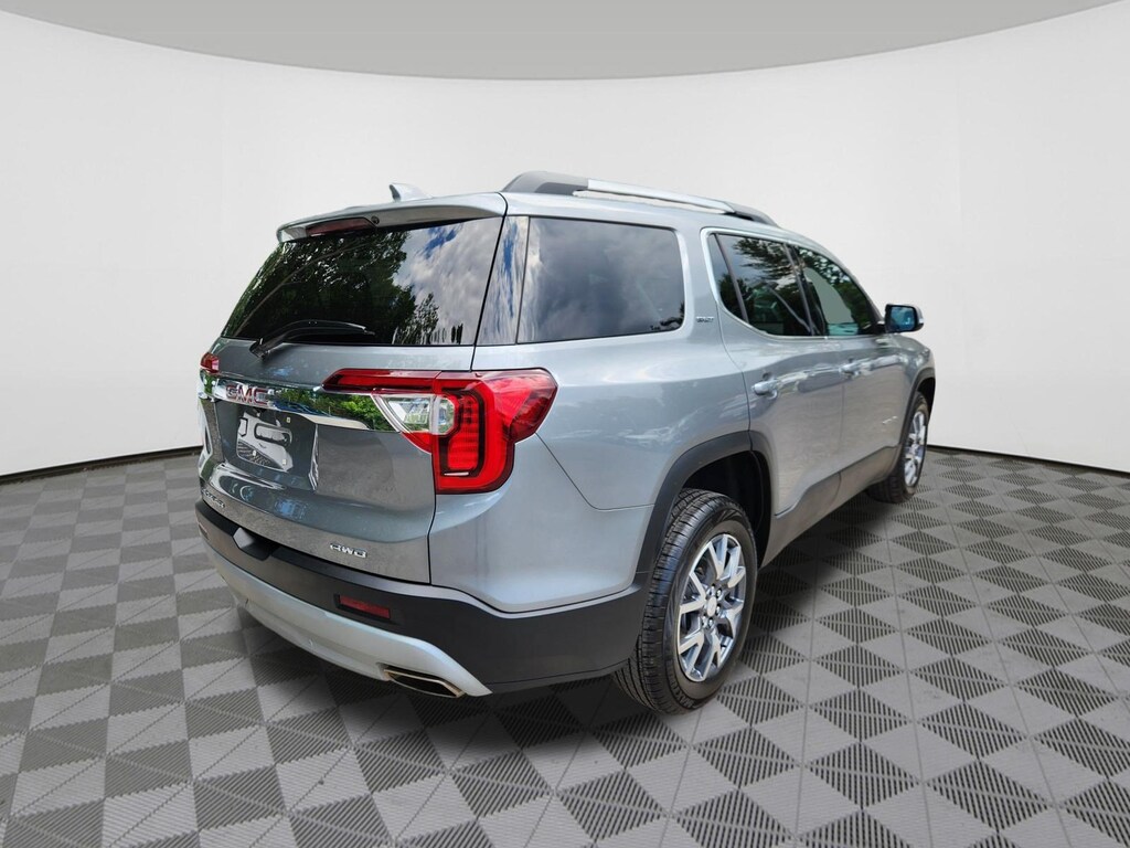 Used 2023 GMC Acadia SLT SUV