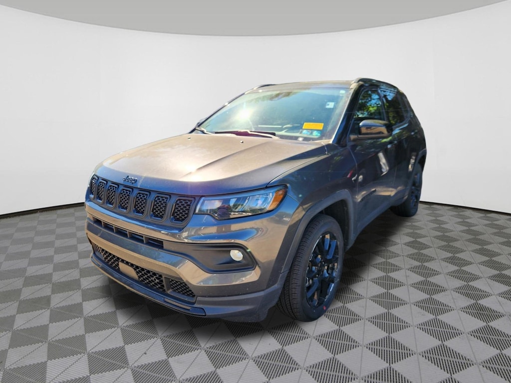 Used 2023 Jeep Compass Altitude SUV