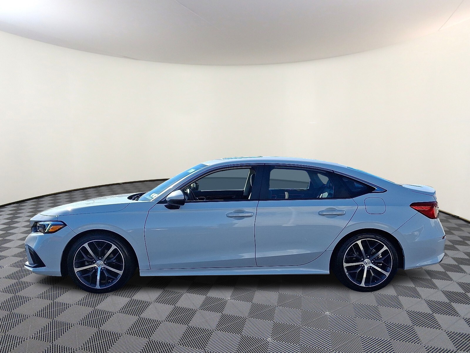 2023 Honda Civic Touring photo 4