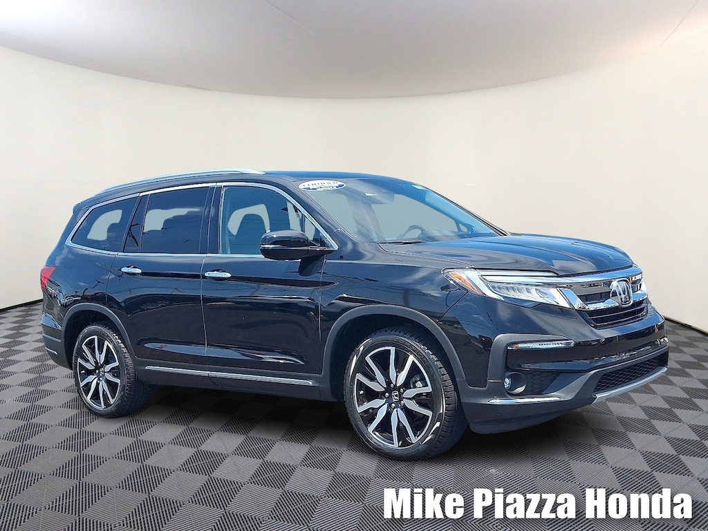 Certified 2022 Honda Pilot AWD Touring 7 Passenger Sport Utility