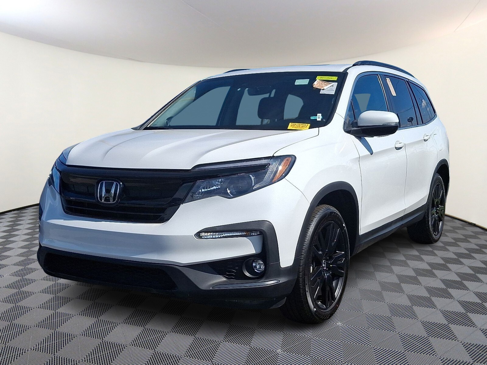 2022 Honda Pilot Special Edition photo 3