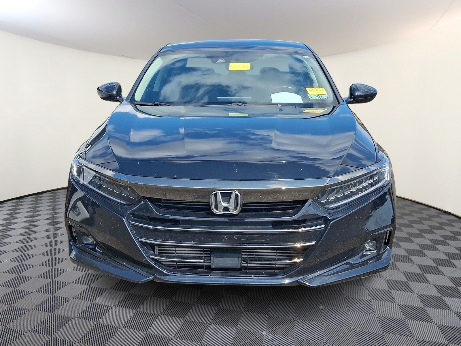 2022 Honda Accord Sport SE photo 2