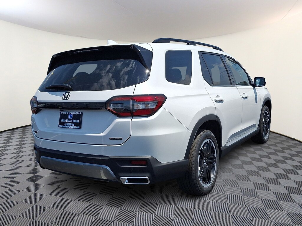 New 2026 Honda Pilot Touring SUV