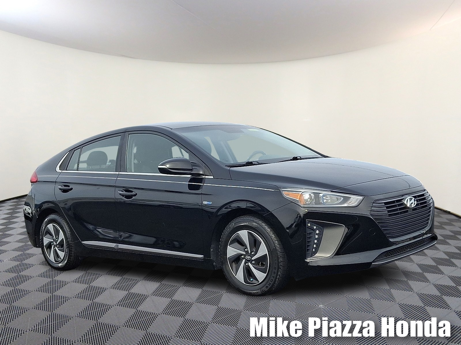 2018 Hyundai IONIQ SEL