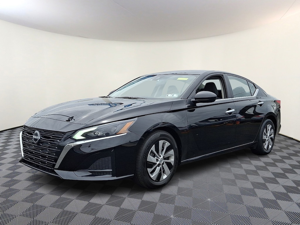 Used 2024 Nissan Altima S FWD Sedan