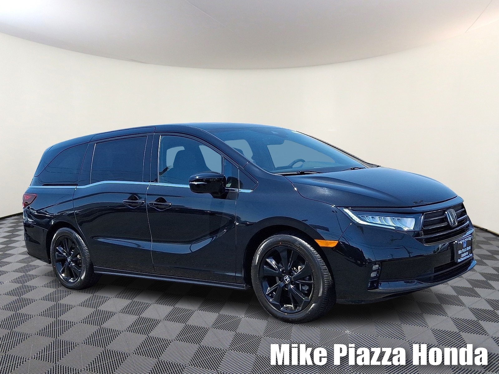 2024 Honda Odyssey SPORT's photo