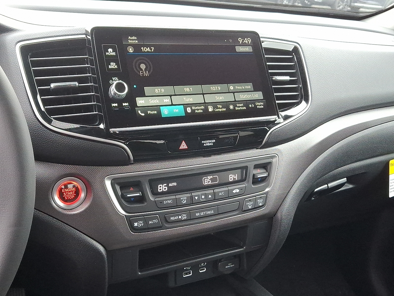 2026 Honda Ridgeline Sport - Photo 8